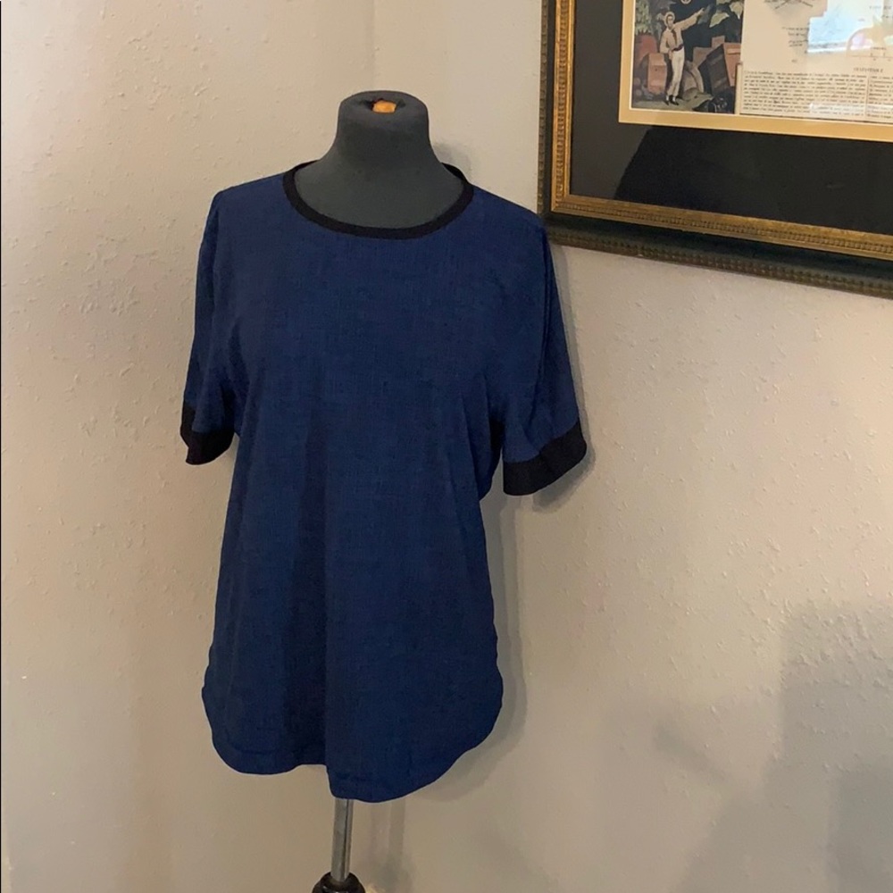 Lululemon Surf shirt